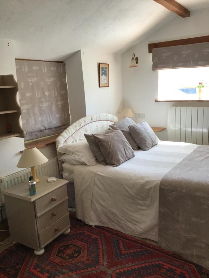 Barn Park Farm, Bed And Breakfast Stockland Екстериор снимка